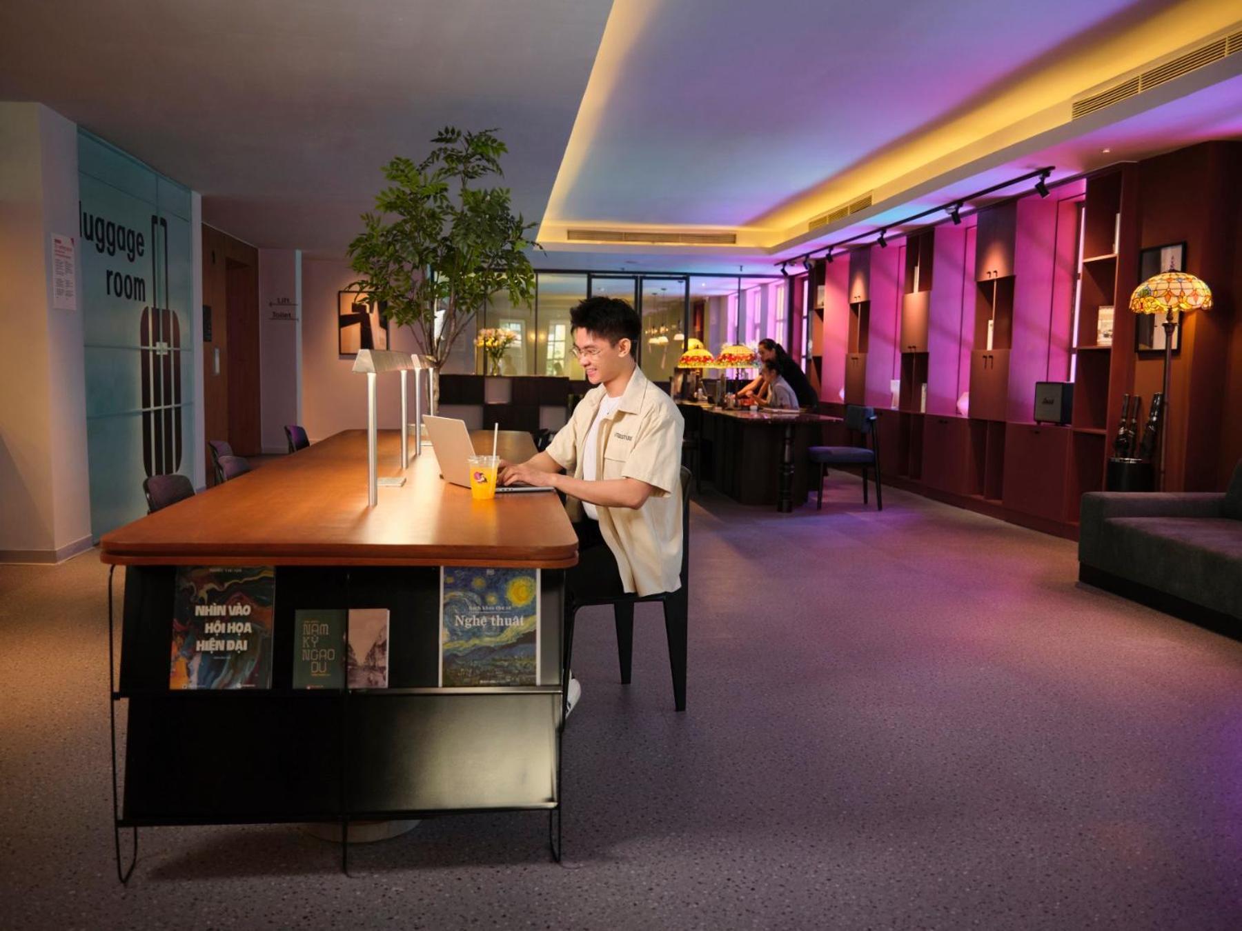 M Village Hotel Tao Dan Park Хошимін Екстер'єр фото